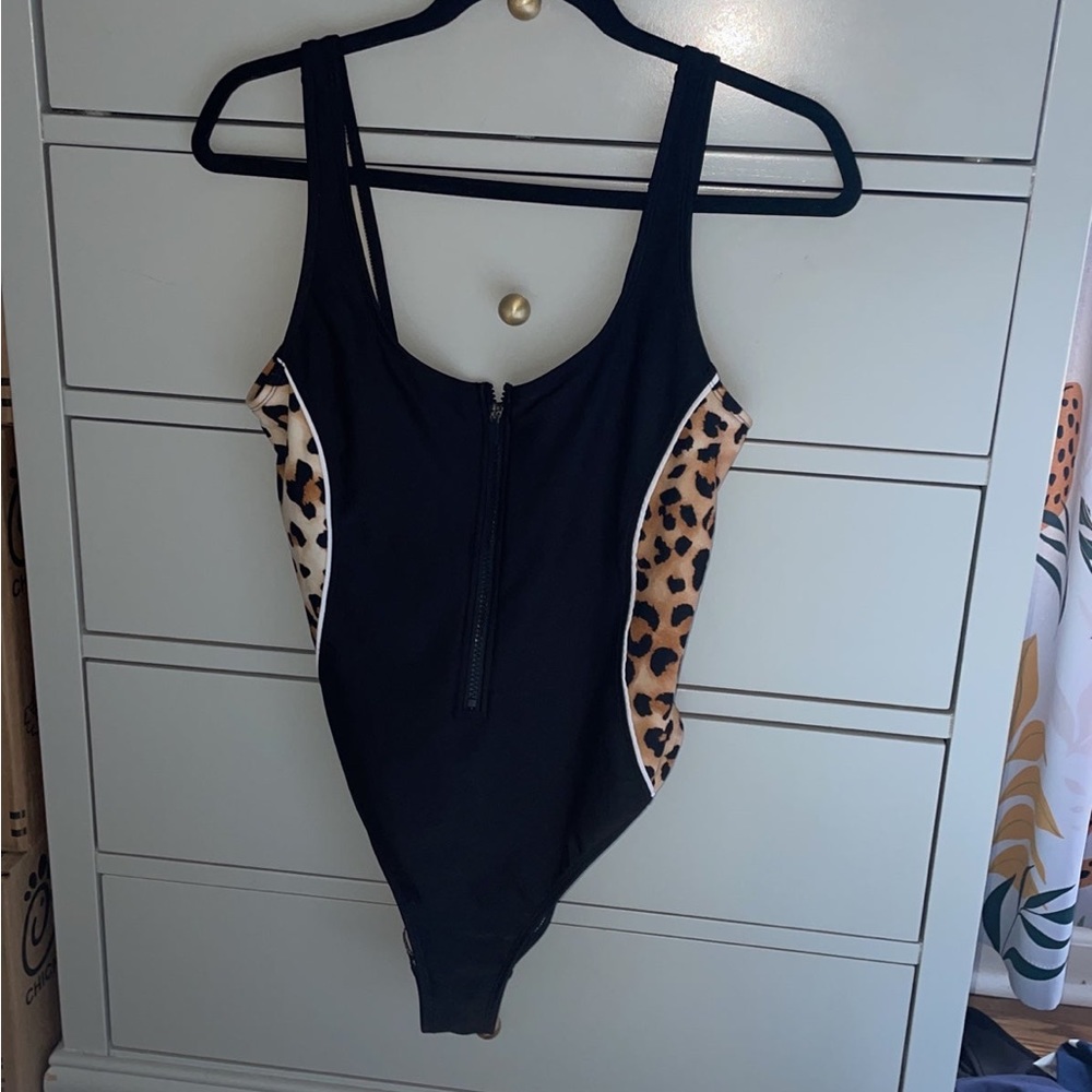 Forever 21 Swim